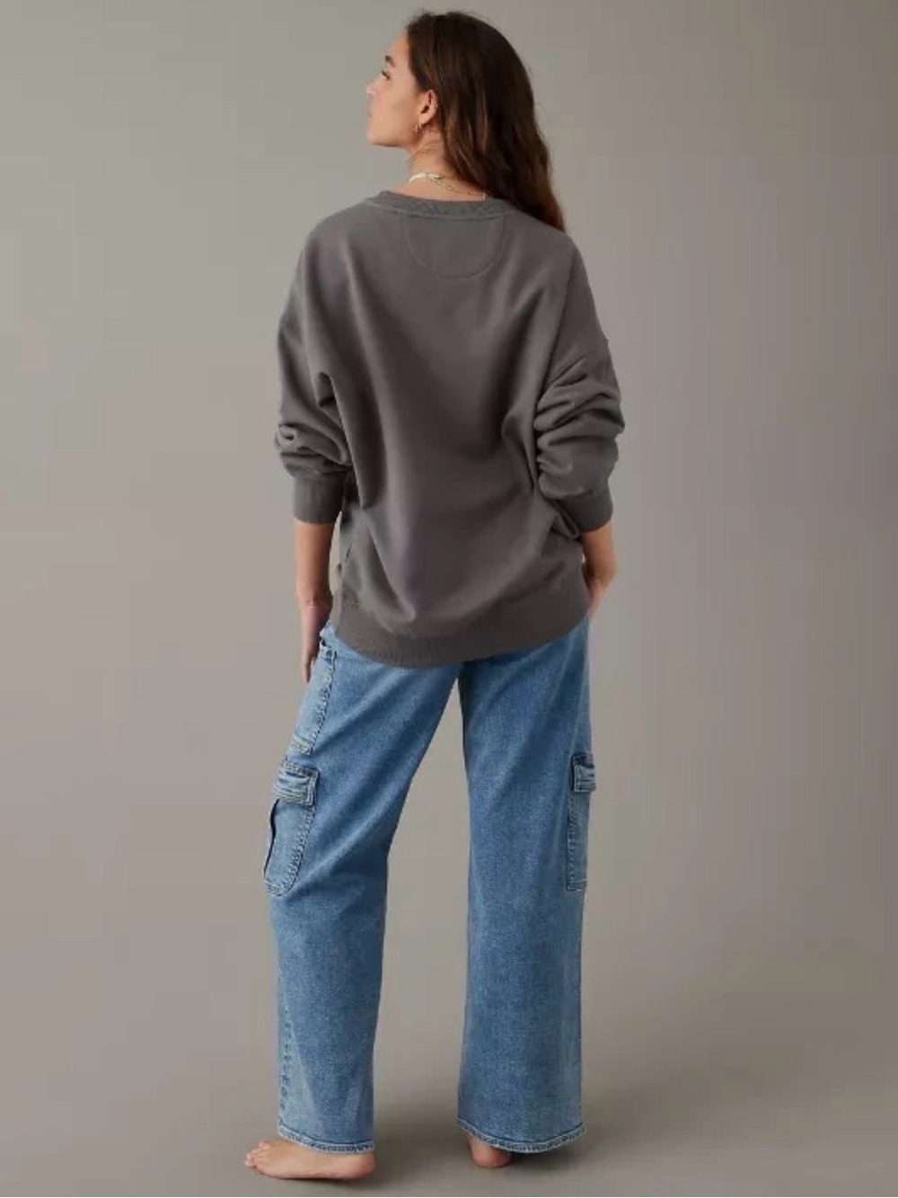 American Eagle Outfitters Gray Crewneck Sweater with Purple and Blue Graphic - Picture 2 of 6